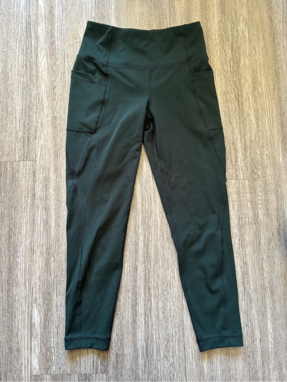 High-Rise Dark Green Pocket Leggings